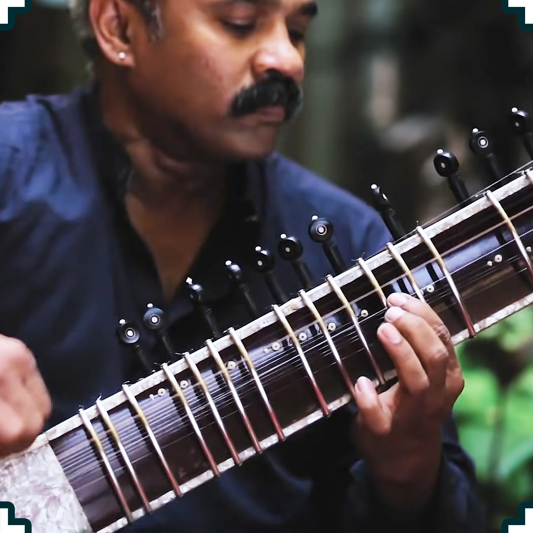 A mind blowing Sitar player - Rajeev Janardan | #klangbild [reaction] - Social